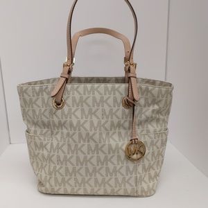 Michael Kors jet set tote. Cream with brown MK